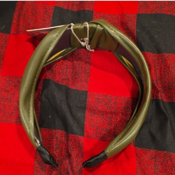 ❤️10/$40 New Fall Autumn Olive Stylish Green Headband - Picture 1 of 3